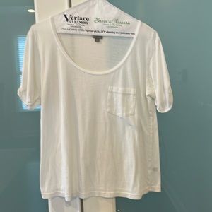 Rubbish scoop neck white shirt sleeve t